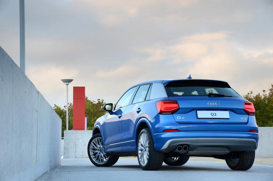  Audi Q2 TFSI S-Line 2017 года  (ZA) (фото 9 из 30)